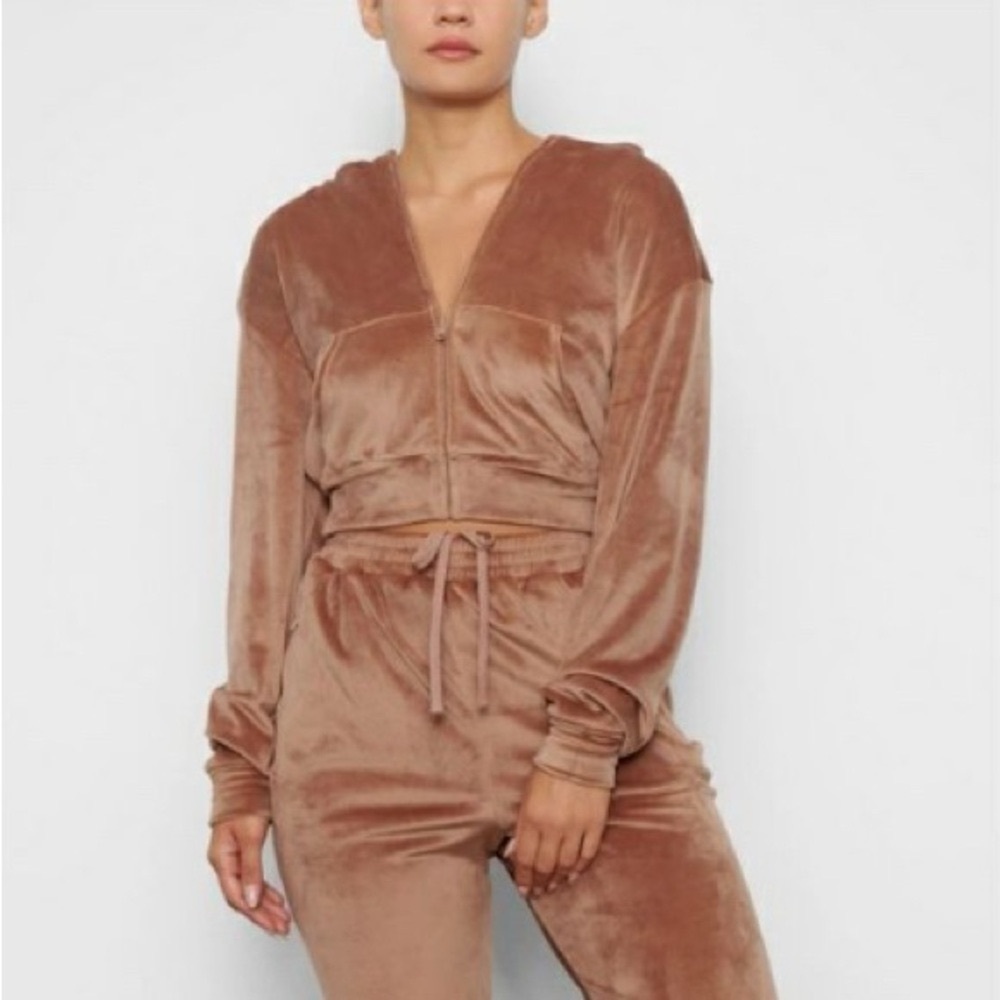 SKIMS Tan Velour Lounge Set